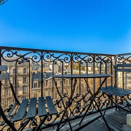 Guestready - Eiffel View Haven Apartment *